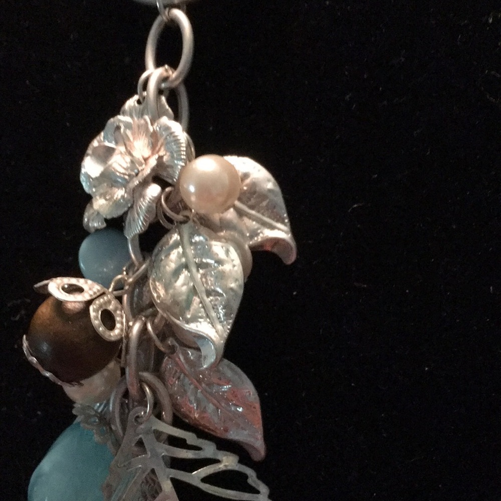 Beautiful necklace - Picture 4 of 6